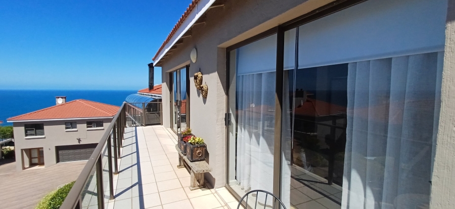 3 Bedroom Property for Sale in Dana Bay Western Cape